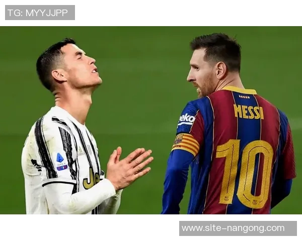 摩根力挺C罗被罚不公指责梅西同样动作却未受罚